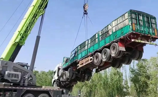 沙坪坝区道路脱困救援案例